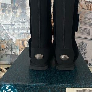 EMU Platinum Kolora Tall Boot Black Women's 7 Sheepskin Water Resistant NIB